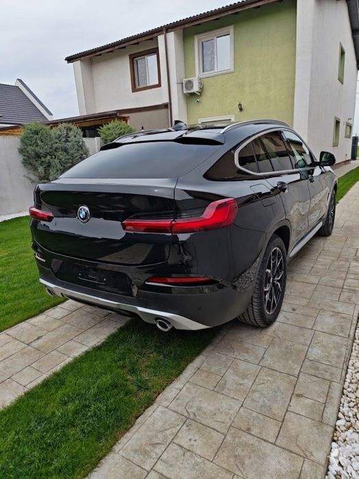 BMW X4 xDrive30d (286 CP) | Mild-Hybrid