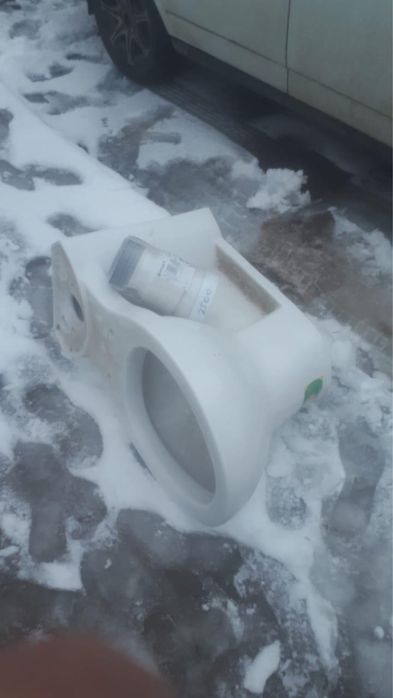 Унитаз. Для ремонта стройки