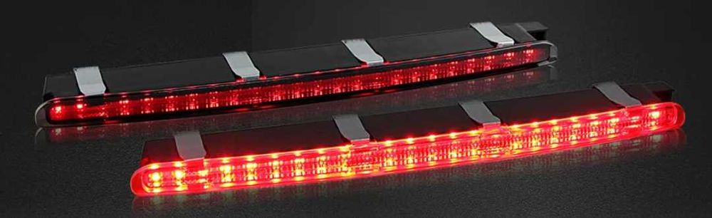 Трети стоп за Мерцедес C класа w203 це класа светлина багажник