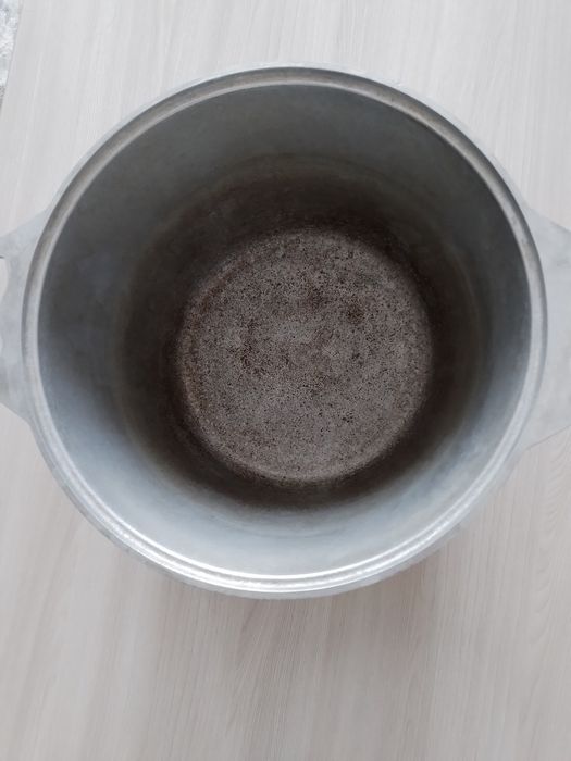 Продаю казан 8л Кукмара