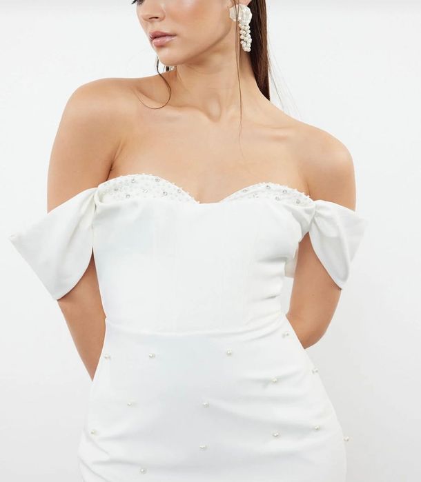 Rochie alba marimea 38