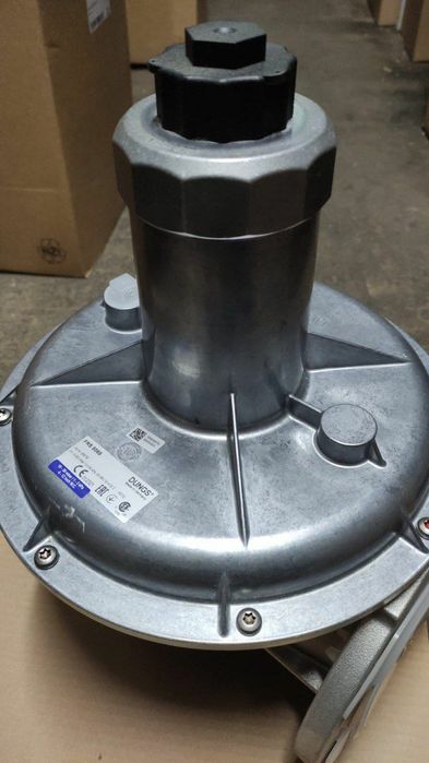 Редуктор газа клапан dungs GECA Газовый мультиблок MB-ZRDLE 412 B01 s