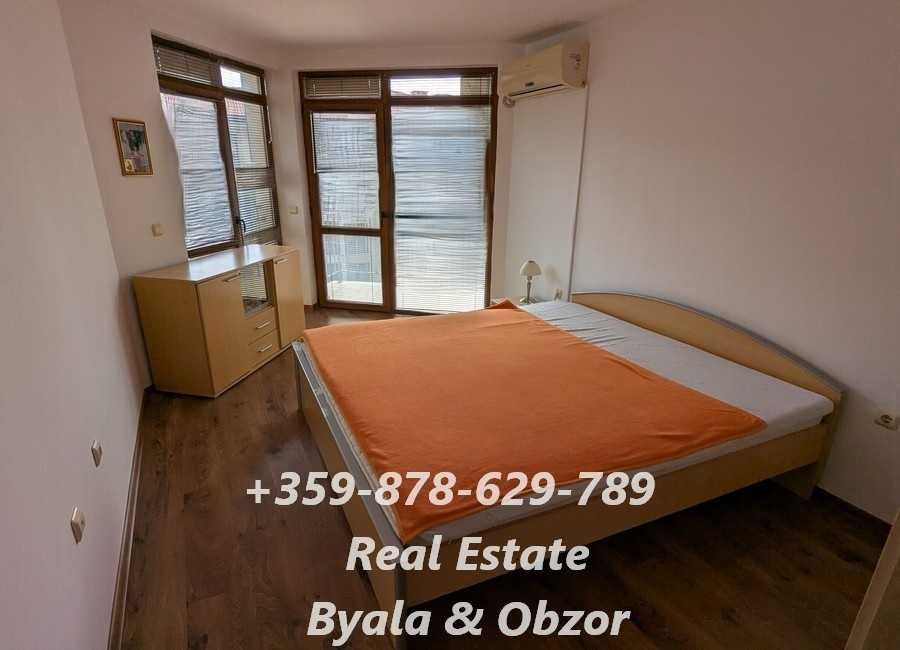 Продава се Тристаен апартамент в Бяла - 103 кв.м за 962 €/кв.м - Снимка #11