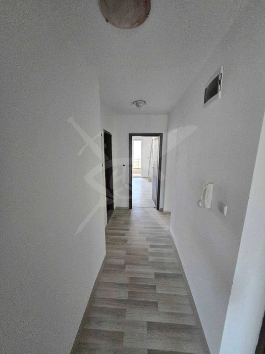 Продава се Тристаен апартамент в Несебър - 94 кв.м за 1043 €/кв.м - Снимка #1