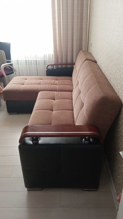 Угловой раскладной диван