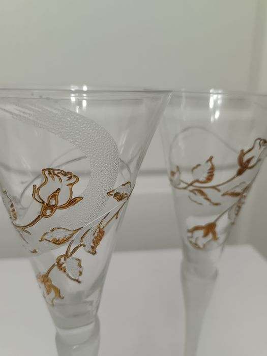 Сватбени чаши ръчно рисувани