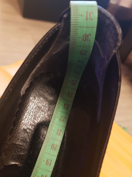 Дамски обувки от естествена кожа