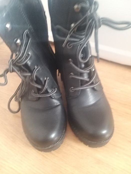 Ghete negre marime 36