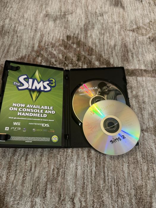 Sims 2&3 PC.