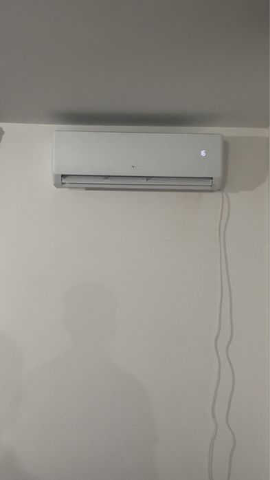 Montaj aer conditionat (firma autorizata)