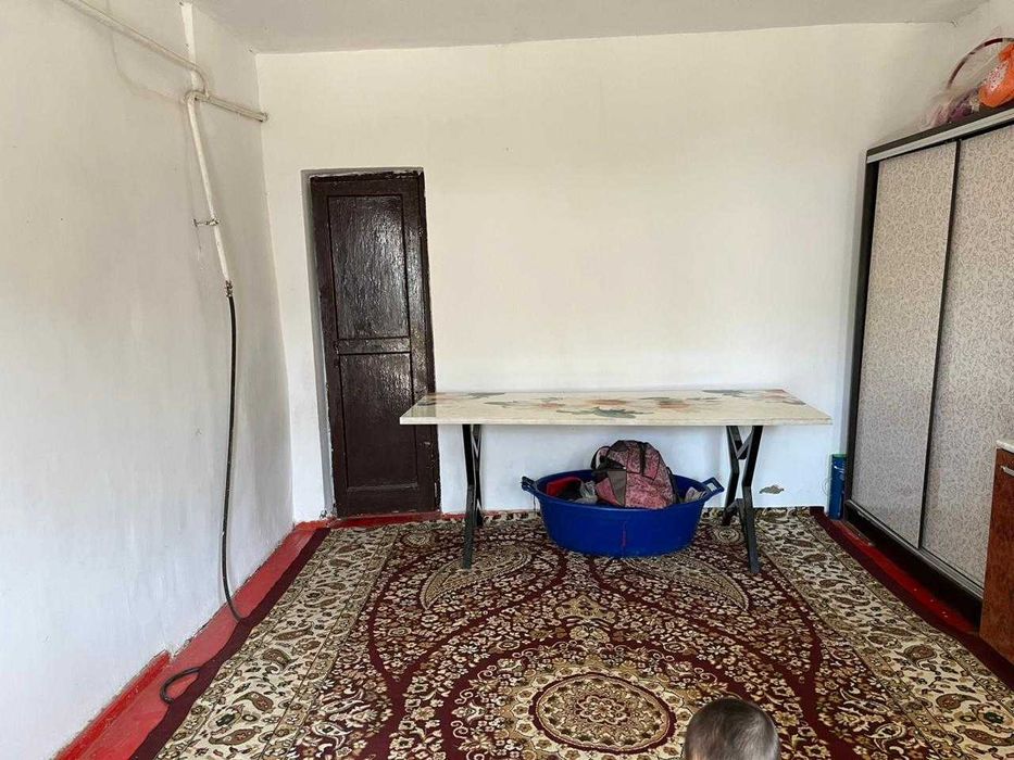 Үй сатылады . 4 бөлмелі