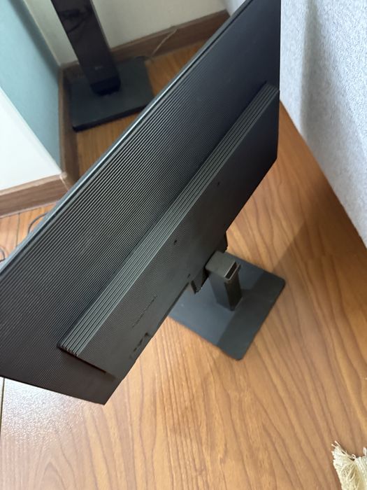 Монитор Samsung 24 дюйма