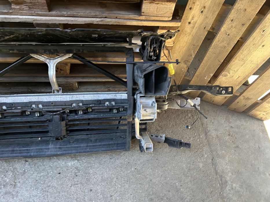 Trager / Tragher bmw G30 G31 LCI