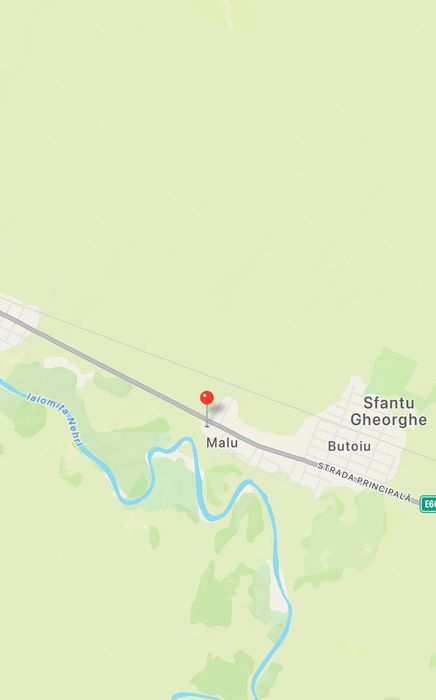Teren intravilan cu casa