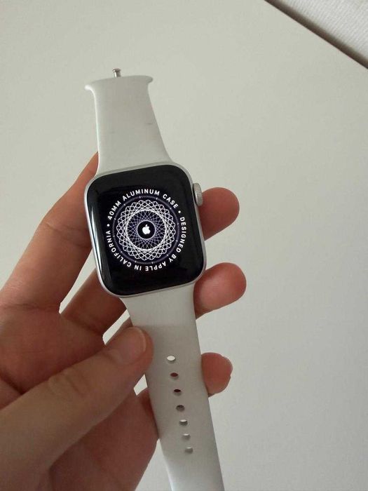 Apple Watch gen 2 белый