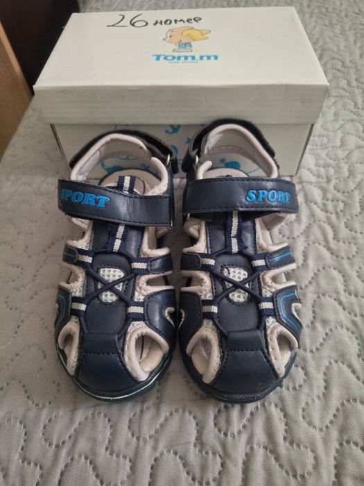 Нови сандали 26 номер