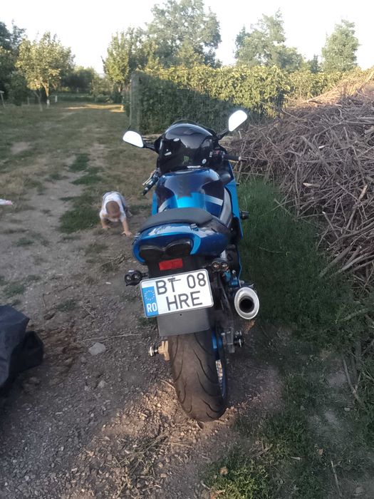 Kawasaki ninja an 2002 zx6r