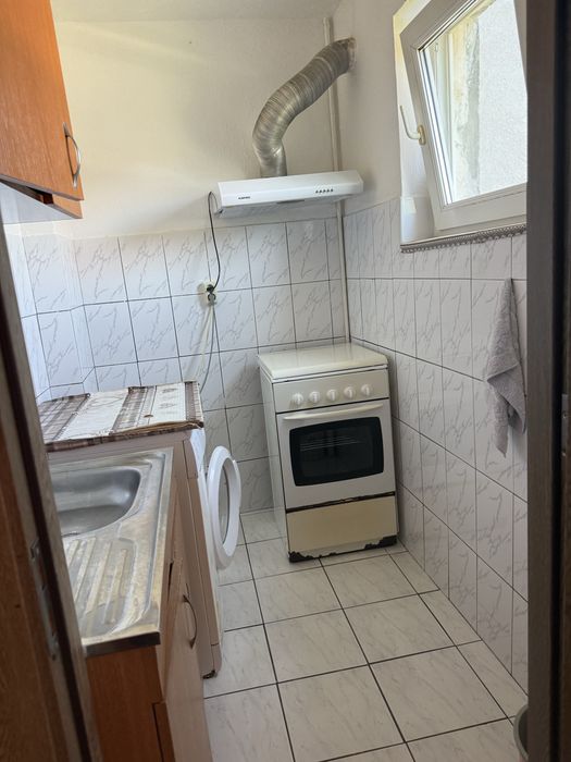 Vand apartament 2 camere