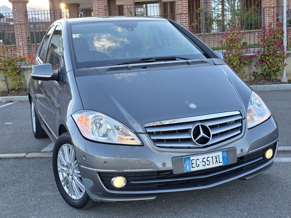 Mercedes-benz A180 2.0cdi 115cp 6 trepte A/c/Pilot/Senzori Parcare