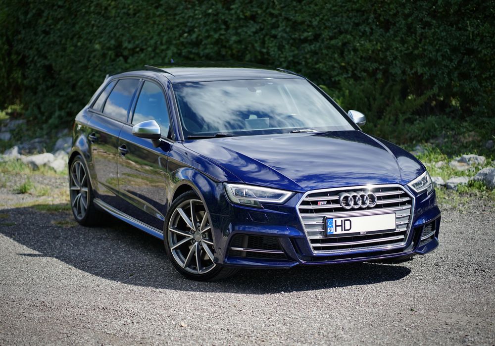Audi S3 Sportback 8V Facelift 2.0 TFSI quattro, trapă, piele, B&O