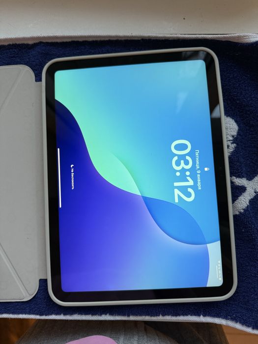 Ipad 10th 64GB синий