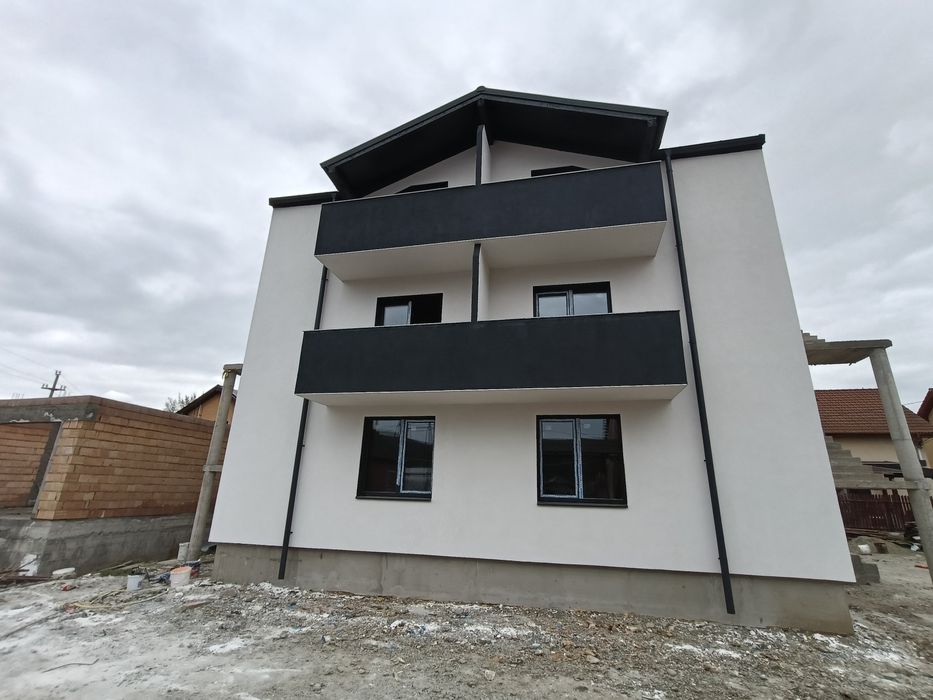 Vând bloc nou ap 2 cam 2 balcoane 57 mp 7 nov Lidl zona Nordului