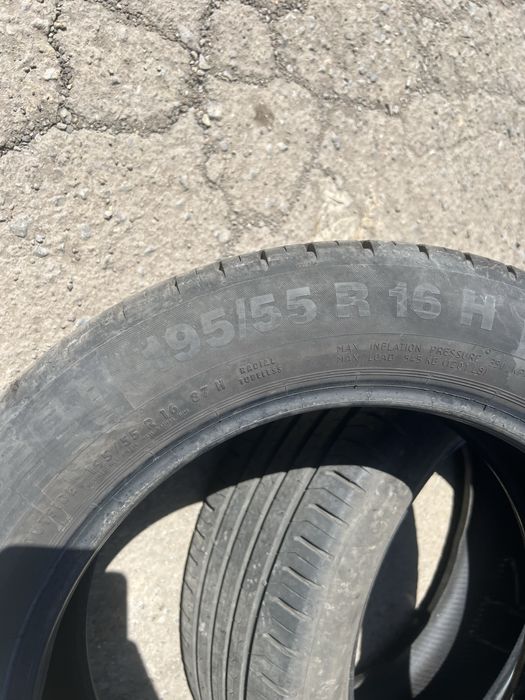 Продам 2 колеса 195/55R16 continental