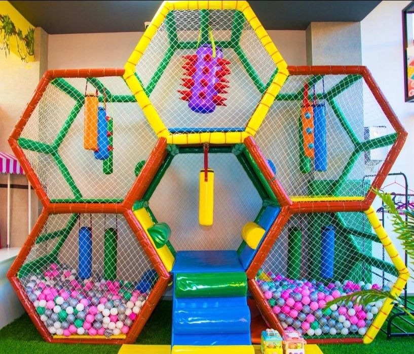 Игравой либиринт, игровая площадка