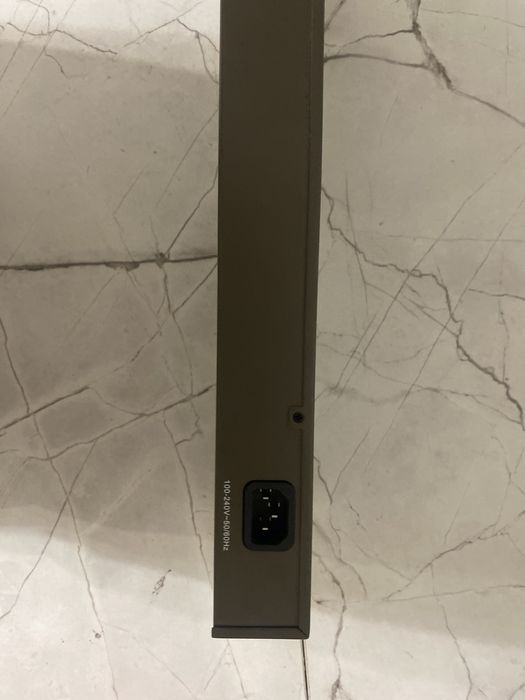 Коммутатор для сервера. Для компьютера.