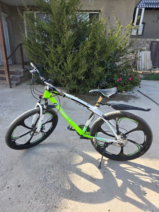 BMW SUPER BIKE! | Велосипед