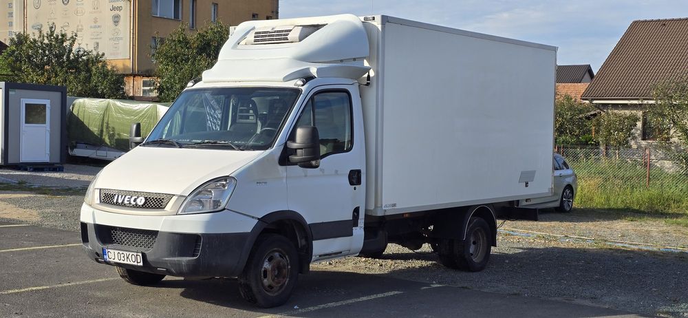 Iveco Daily 35C15, cub frigorific, motor de 3,0 l, 150 CP, an 2010
