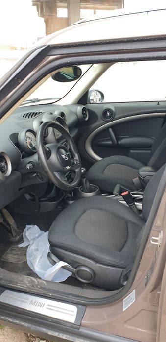 Dezmembrez Mini Countryman 1.6 diesel