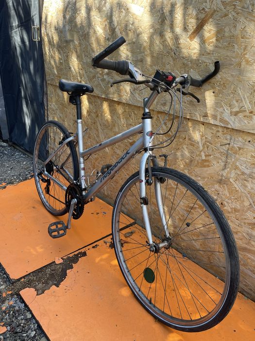 Bicicleta cadru dama ridgeback comet roti 28” cadru aluminiu