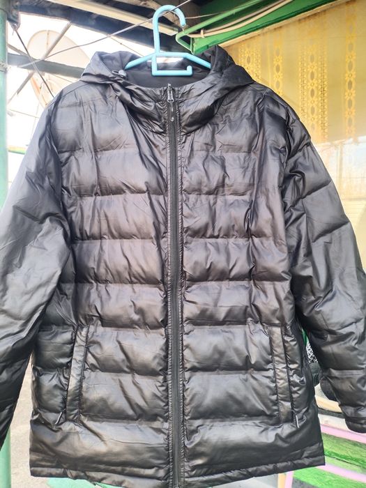 Продам куртку демисезонную