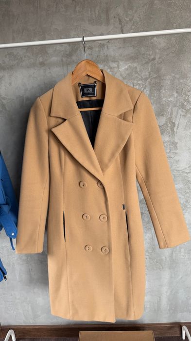 Alessa палто бежово S