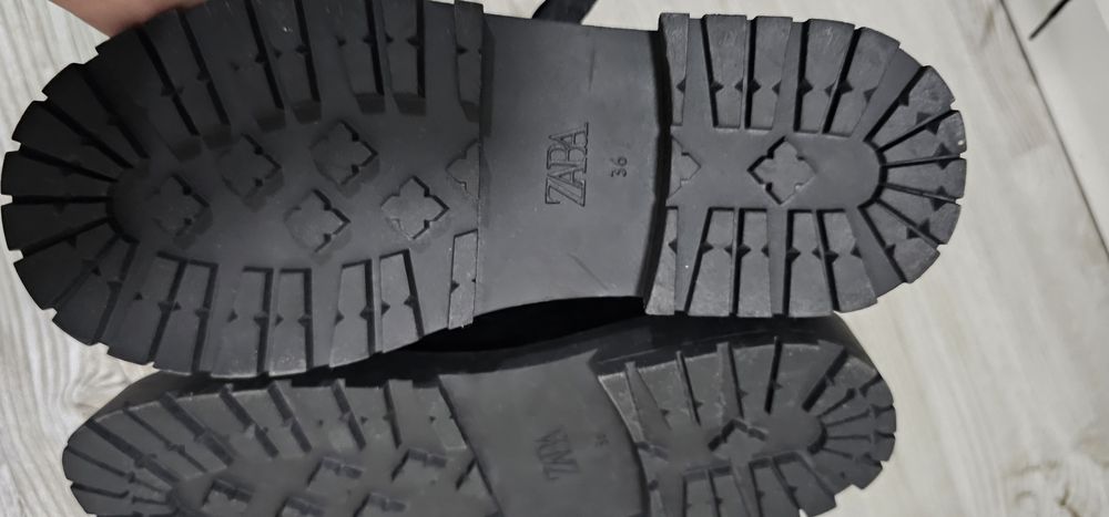 Новые Туфли Zara 36рр на девочку