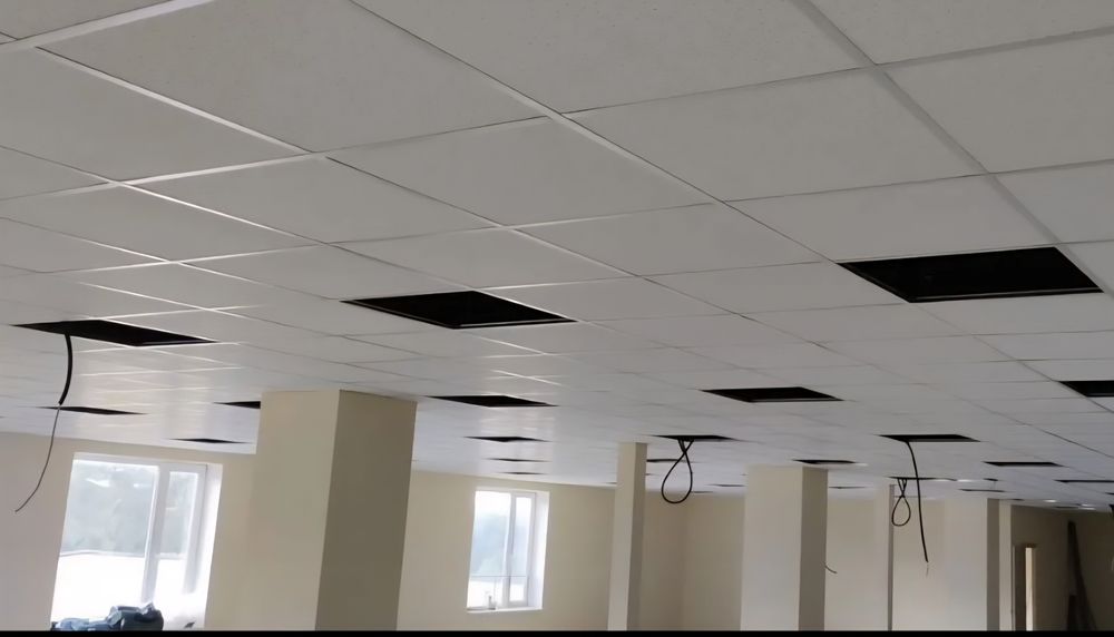 Монтаж подвесных потолков