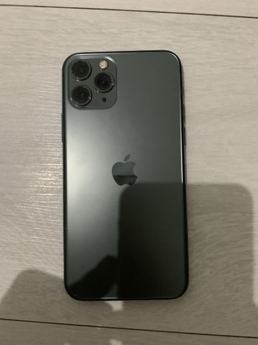 Продается iphone 11 pro в хорошем состоянии