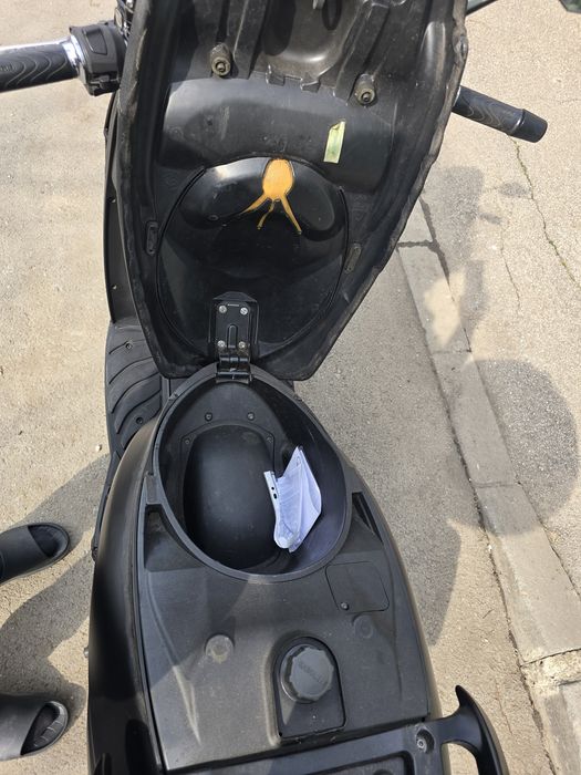 Piaggio Carnaby 300 cc cruiser Germania