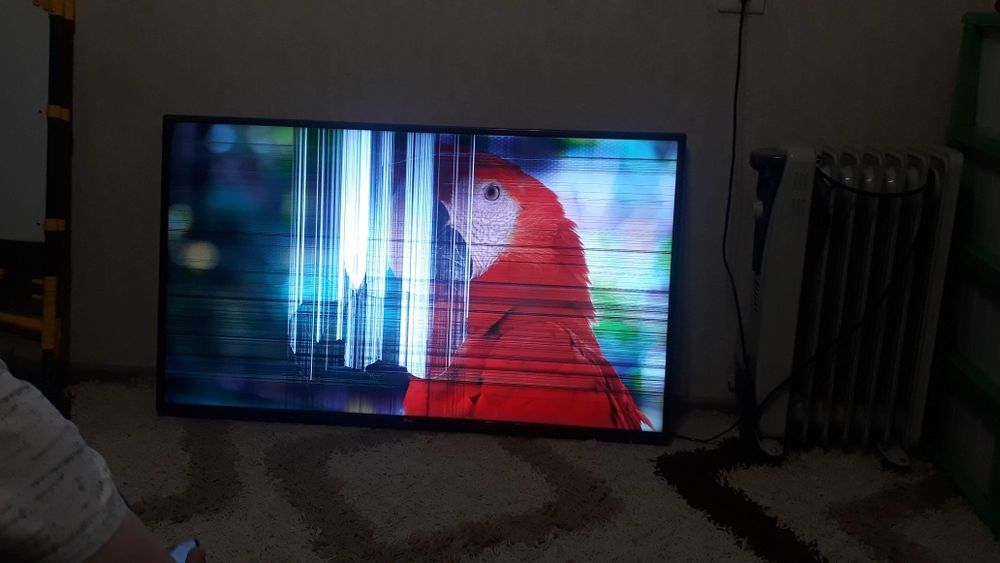 Продам телевизор