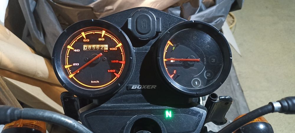 Мотоцикл Bajaj Boxer 150