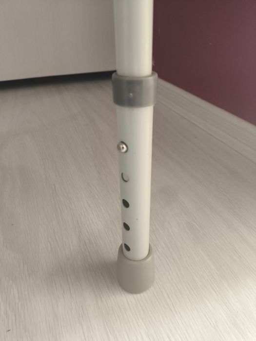 Инвалиден стол за тоалетна