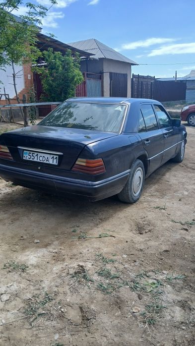 Мерседец 124 кузов