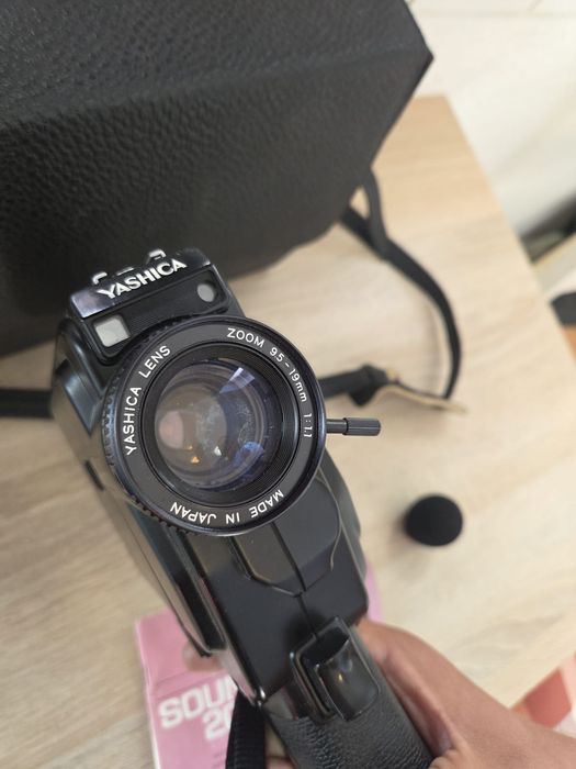 Super Camera video de colecție YASHICA SOUND 20 XL
