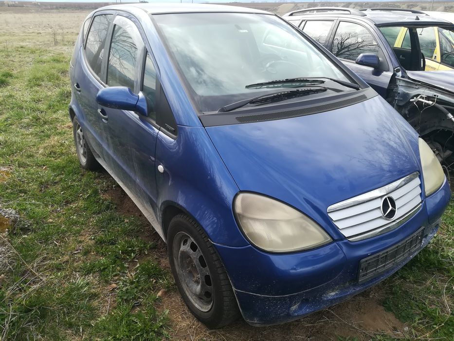 Мерцедес А-класа/Mercedes A-klasa -На части