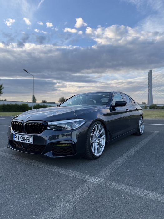 BMW G30 540i RWD