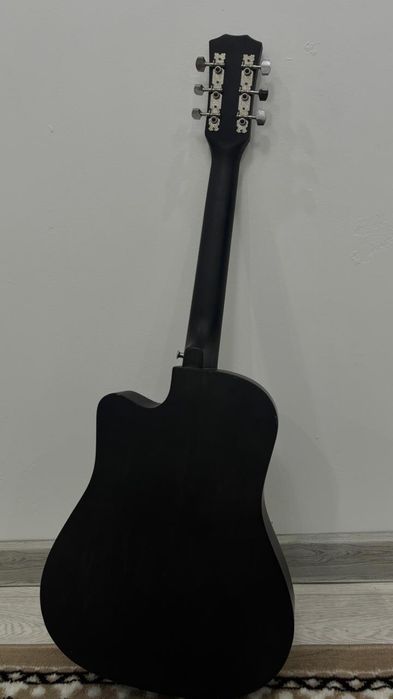 Аккустический гитара