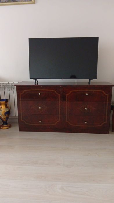 Комод и тумбочка