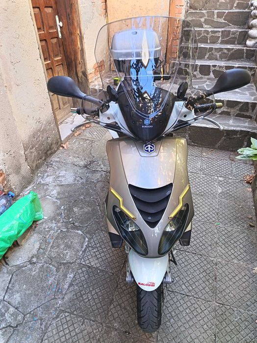 Продавам Piaggio NRG