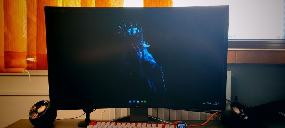 BENQ EX3200R 144Hz